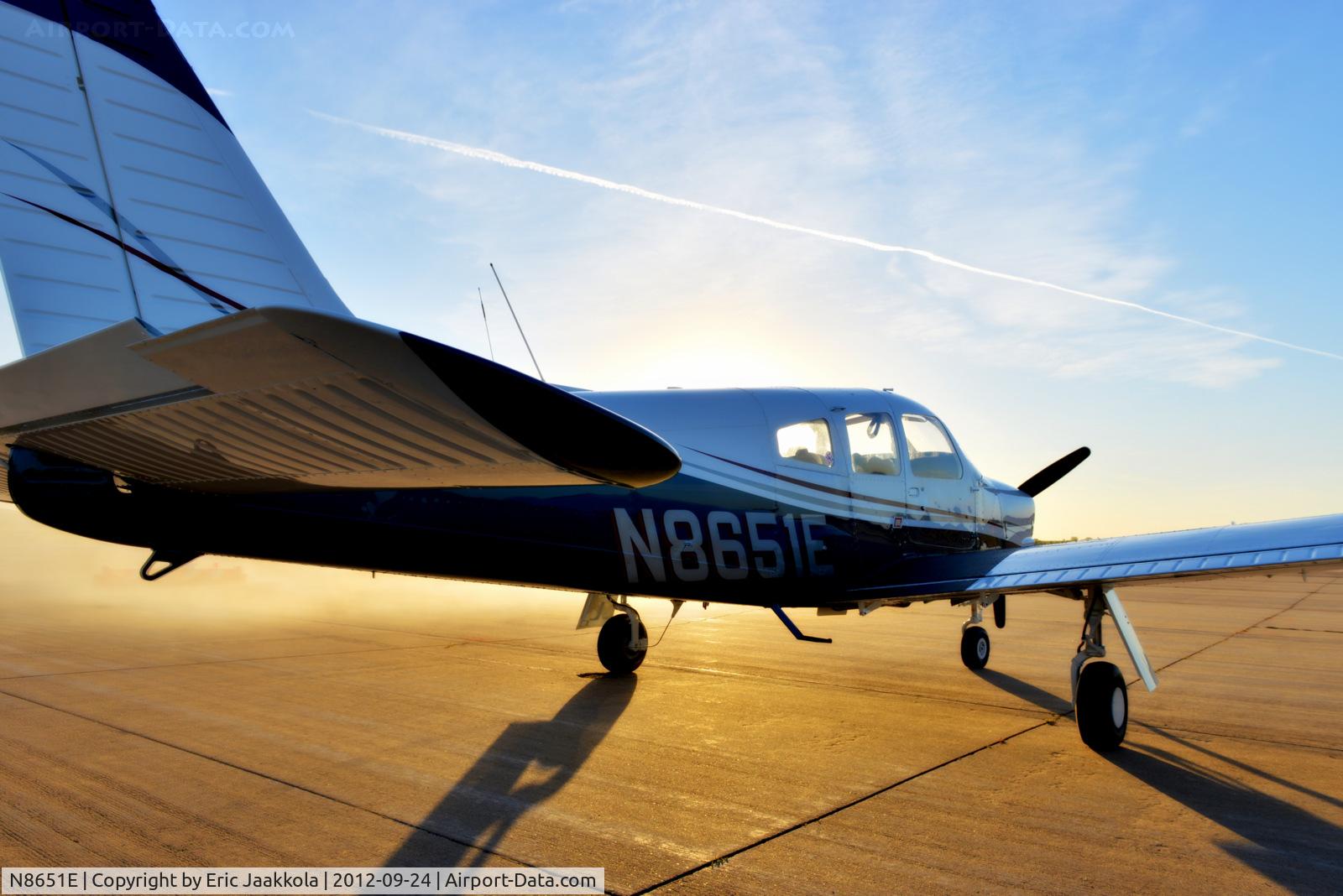 N8651E, 1976 Piper PA-28R-200 Arrow II C/N 28R-7635193, Owner: Mark Pasqualino