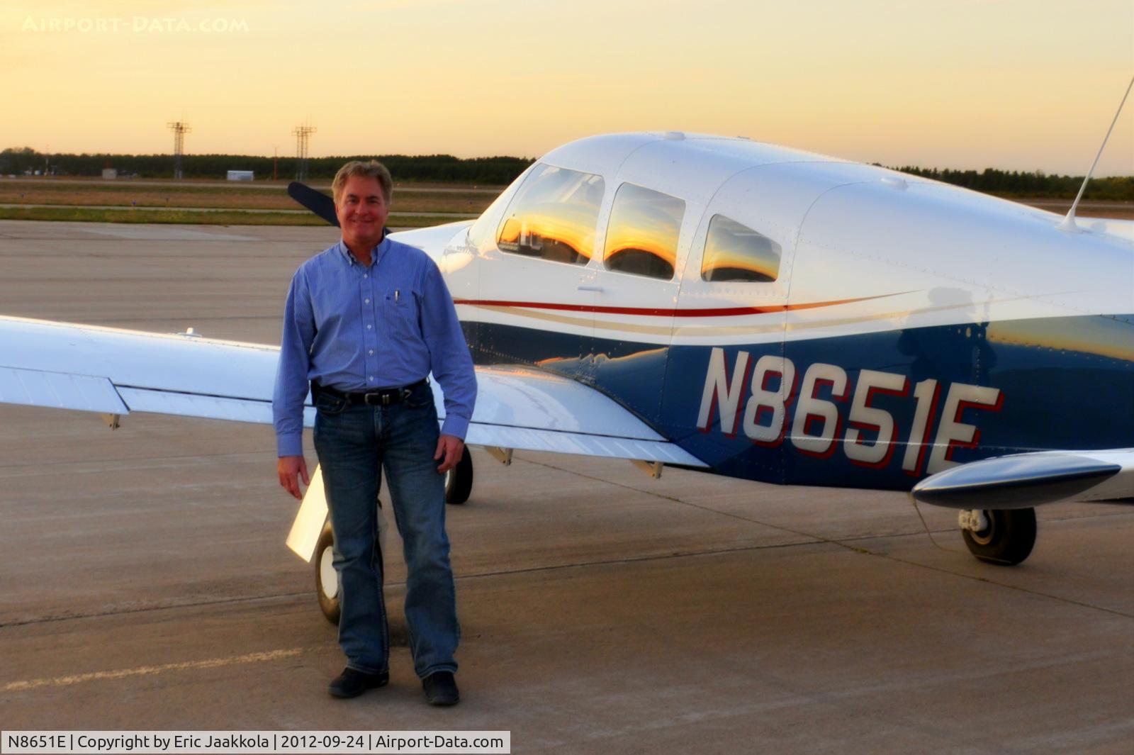 N8651E, 1976 Piper PA-28R-200 Arrow II C/N 28R-7635193, Owner: Mark Pasqualino