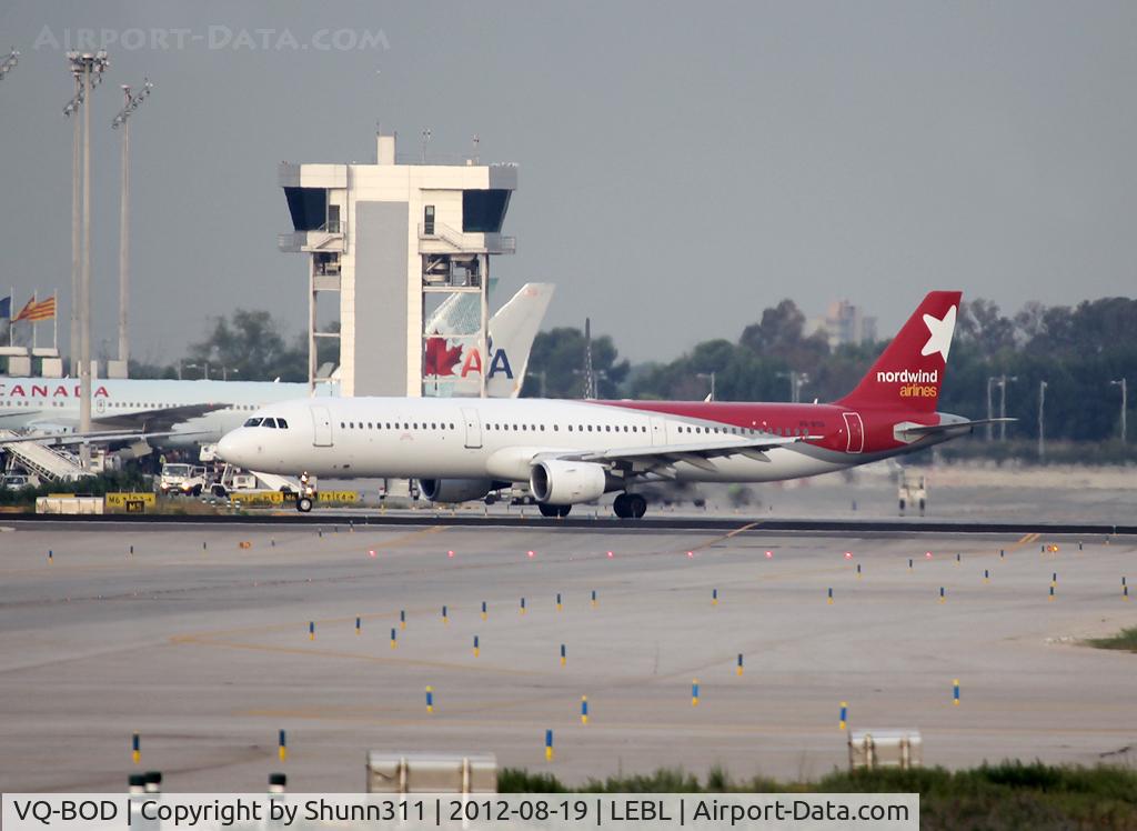 VQ-BOD, 2000 Airbus A321-211 C/N 1233, Taxiing holding point rwy 25L for departure