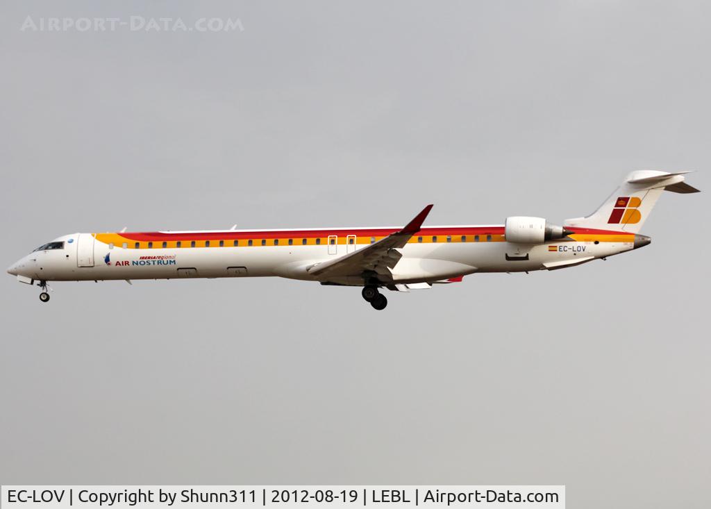 EC-LOV, 2011 Bombardier CRJ-1000ER NG (CL-600-2E25) C/N 19019, Landing rwy 25R
