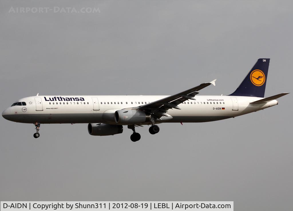 D-AIDN, 2011 Airbus A321-231 C/N 4976, Landing rwy 25R