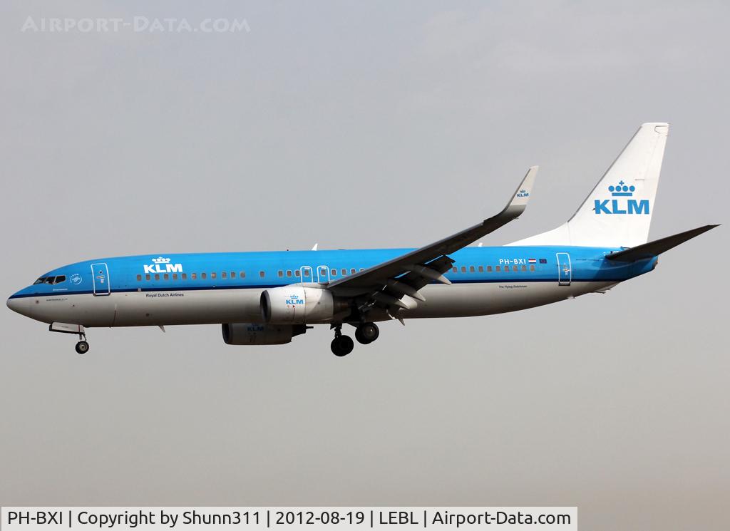 PH-BXI, 2000 Boeing 737-8K2 C/N 30358, Landing rwy 25R