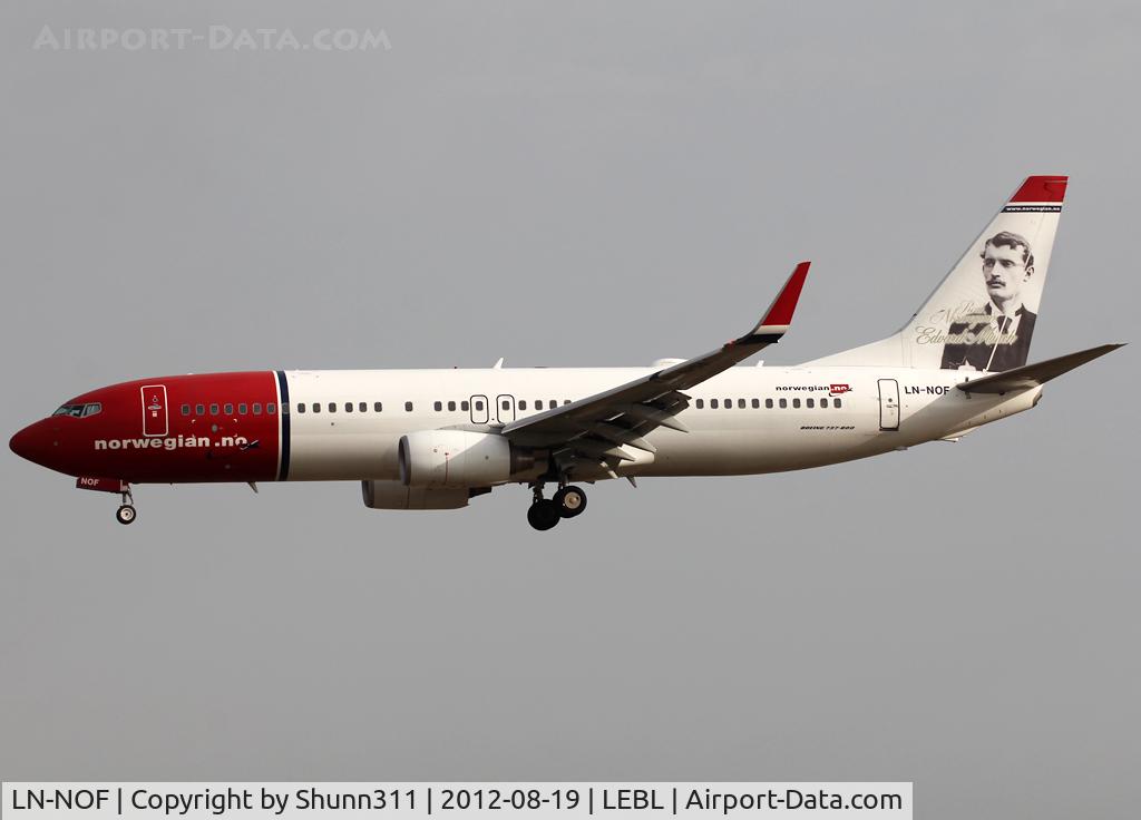 LN-NOF, 2008 Boeing 737-86N C/N 36809, Landing rwy 25R