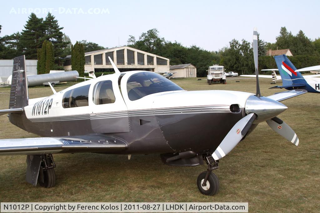 N1012P, 2000 Mooney M20R Ovation C/N 29-0249, Dunakeszi