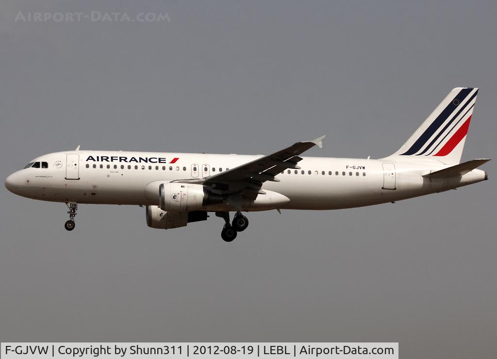 F-GJVW, 1994 Airbus A320-211 C/N 0491, Landing rwy 25R in new c/s