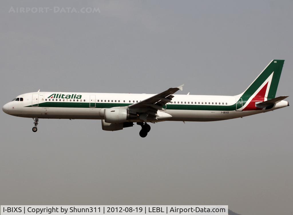 I-BIXS, 1997 Airbus A321-112 C/N 599, Landing rwy 25R
