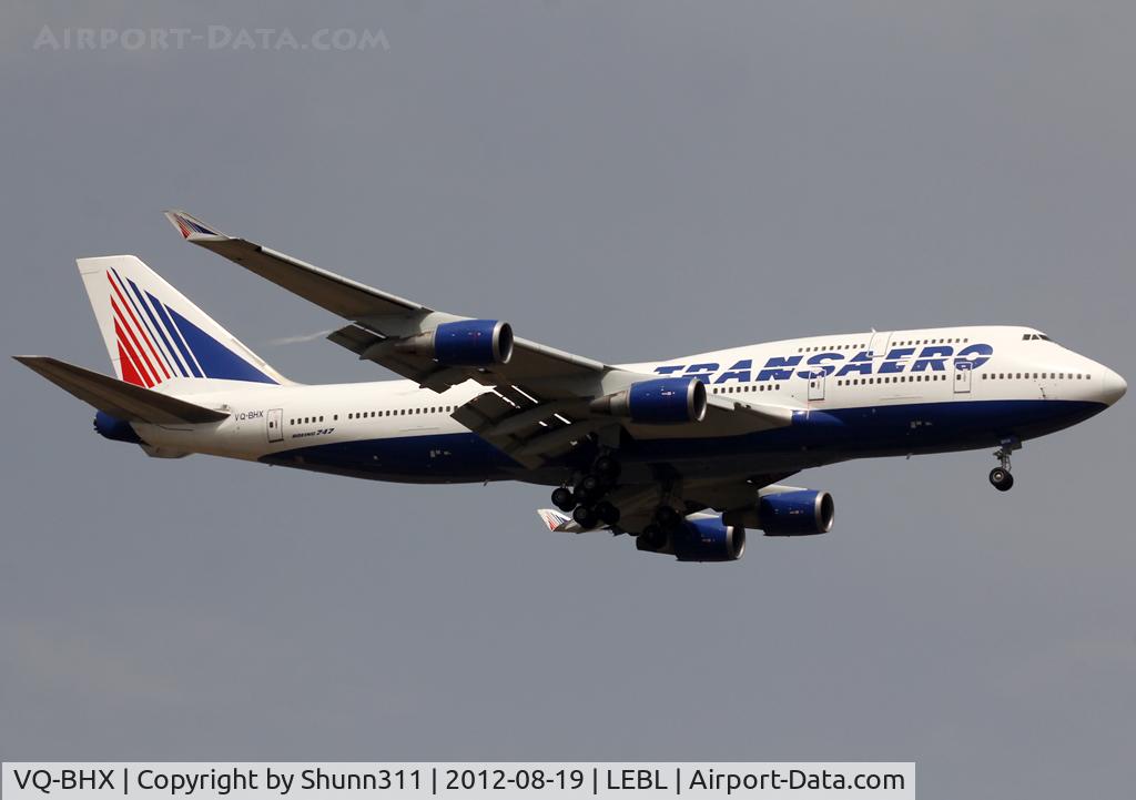 VQ-BHX, 1998 Boeing 747-4F6 C/N 28960, Landing rwy 07L