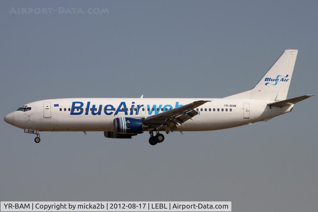 YR-BAM, 1994 Boeing 737-4Q8 C/N 26302, Landing