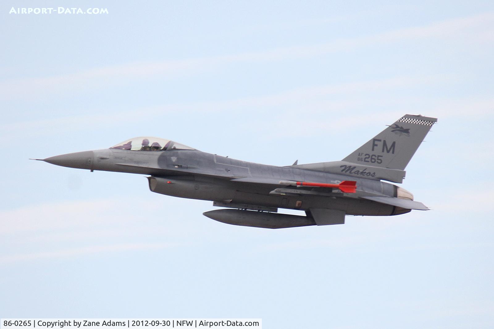 86-0265, 1987 General Dynamics F-16C Fighting Falcon C/N 5C-371, Departing NAS Fort Worth