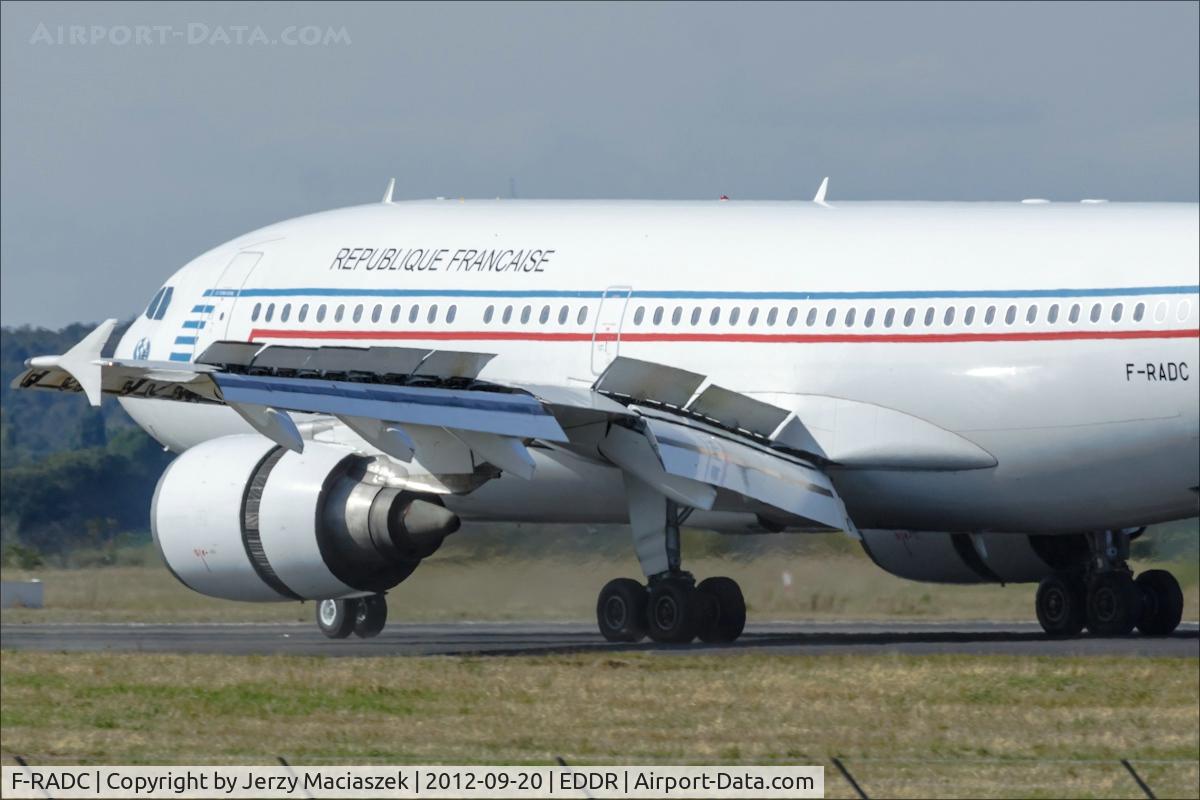 F-RADC, 1988 Airbus A310-304 C/N 418, Airbus A310-304