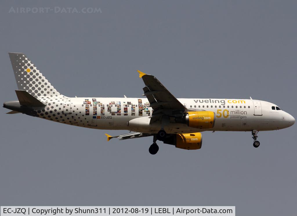 EC-JZQ, 1999 Airbus A320-214 C/N 992, Landing rwy 07L with additional 'Thanks !' on the right side
