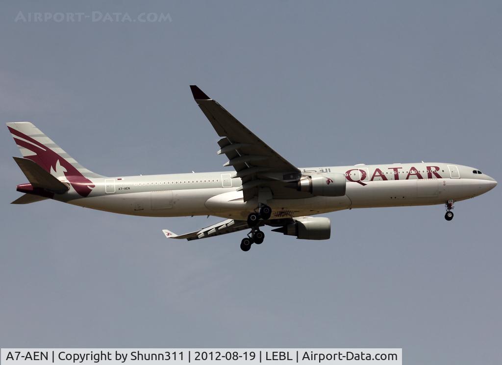 A7-AEN, 2008 Airbus A330-302 C/N 907, Landing rwy 07L