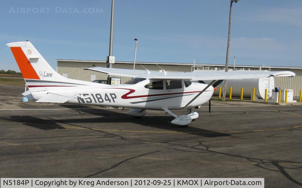 N5184P, 2002 Cessna 182T Skylane C/N 18281105, Cessna 182T on the ramp in Morris, MN.