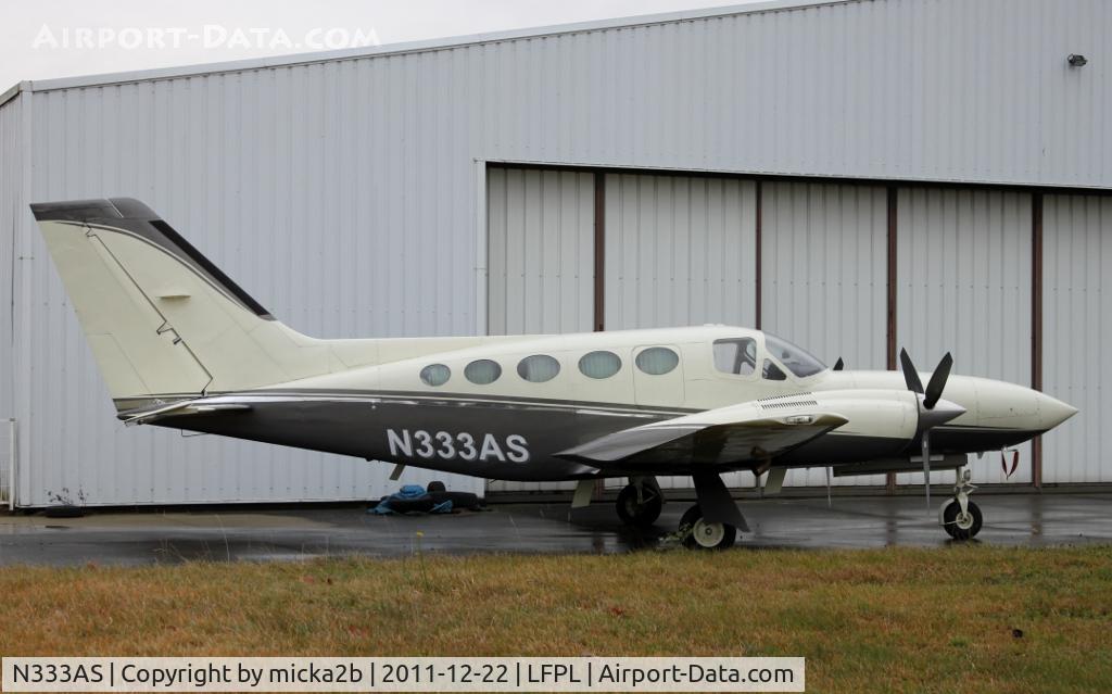 N333AS, 1977 Cessna 421C Golden Eagle Golden Eagle C/N 421C-0300, Parked