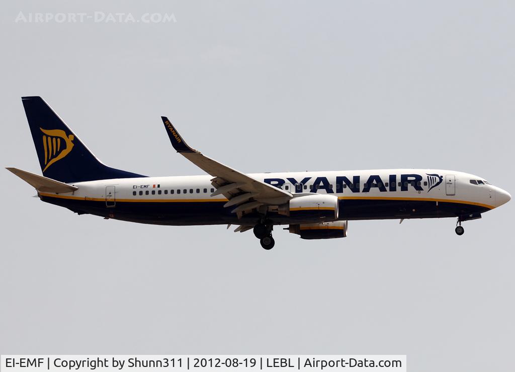EI-EMF, 2010 Boeing 737-8AS C/N 34978, Landing rwy 25R