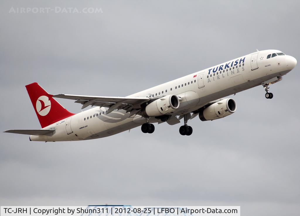 TC-JRH, 2008 Airbus A321-231 C/N 3350, Taking off rwy 32L