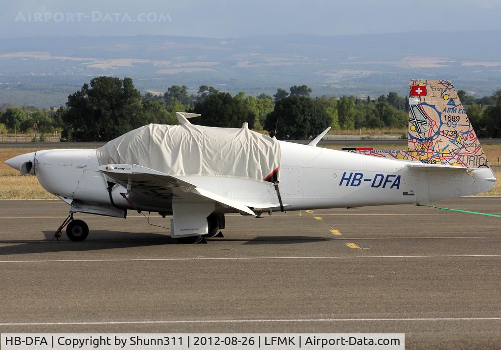 HB-DFA, 1977 Mooney M20J 201 201 C/N 24-0262, Parked at the Airclub