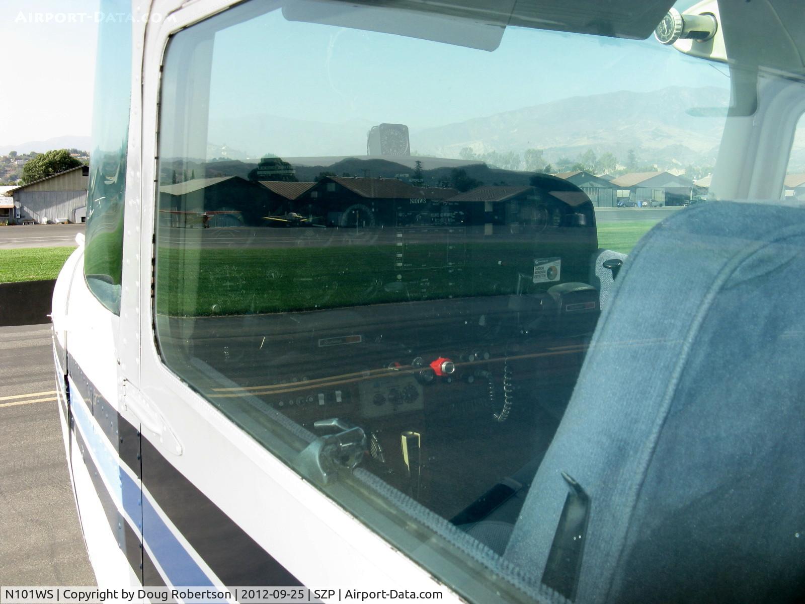 N101WS, 1971 Cessna 172L C/N 17260218, 1971 Cessna 172L SKYHAWK, Lycoming O-320-E2D 150 Hp, panel