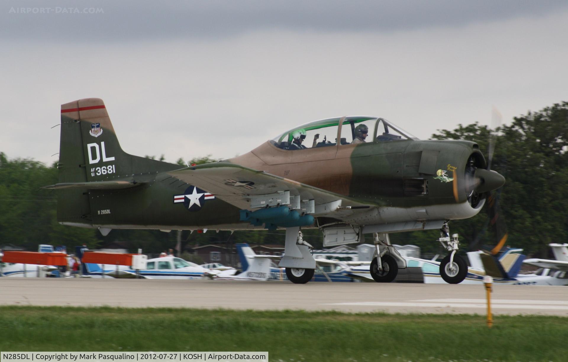 N285DL, 1951 North American T-28D Trojan C/N 174-219 (51-3681), North American T-28B