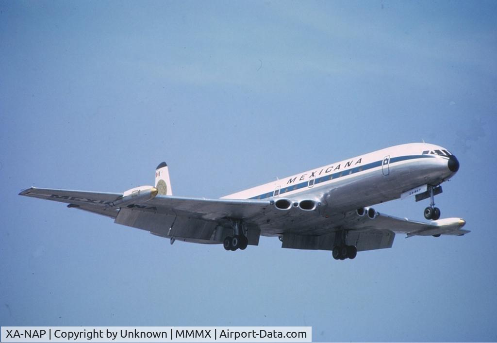 XA-NAP, De Havilland DH.106 Comet 4 C/N 6418, I flew in one of these De Havillands from Mexicana when I was about 7 years old. It was very impessive.