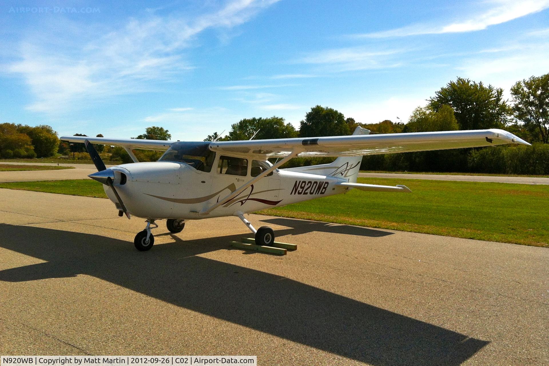 N920WB, 2008 Cessna 172S C/N 172S10837, Parked on the ramp at the Grand Geneva Resort Airport in Lake Geneva, Wisconsin