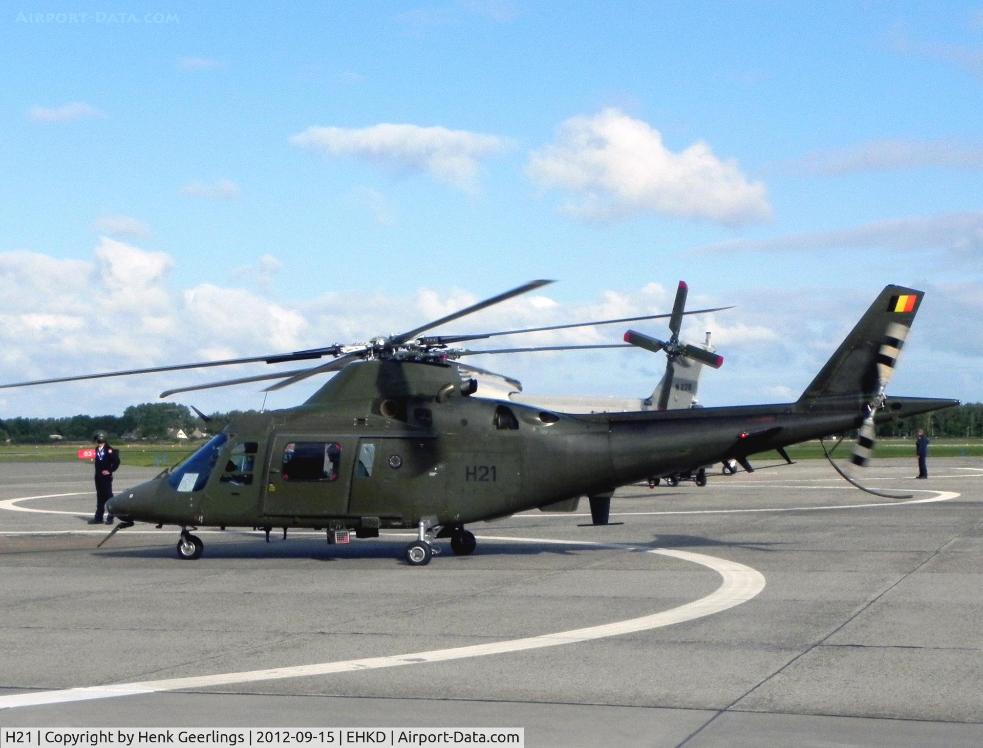 H21, Agusta A-109BA C/N 0321, Heldair Air Show , 15 Sep 2012  at Den Helder Airport