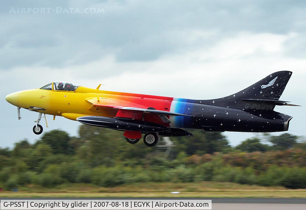 G-PSST, 1959 Hawker Hunter F.58A C/N HABL-003115, Brilliant display despite the awful conditions