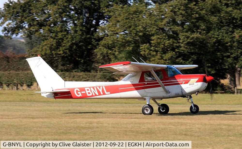 G-BNYL, 1977 Cessna 152 C/N 152-80671, Ex: N25454 > G-BNYL - Originally owned to, Seal Executive Aircraft Ltd October 1987 and currently in private hands since March 2000.