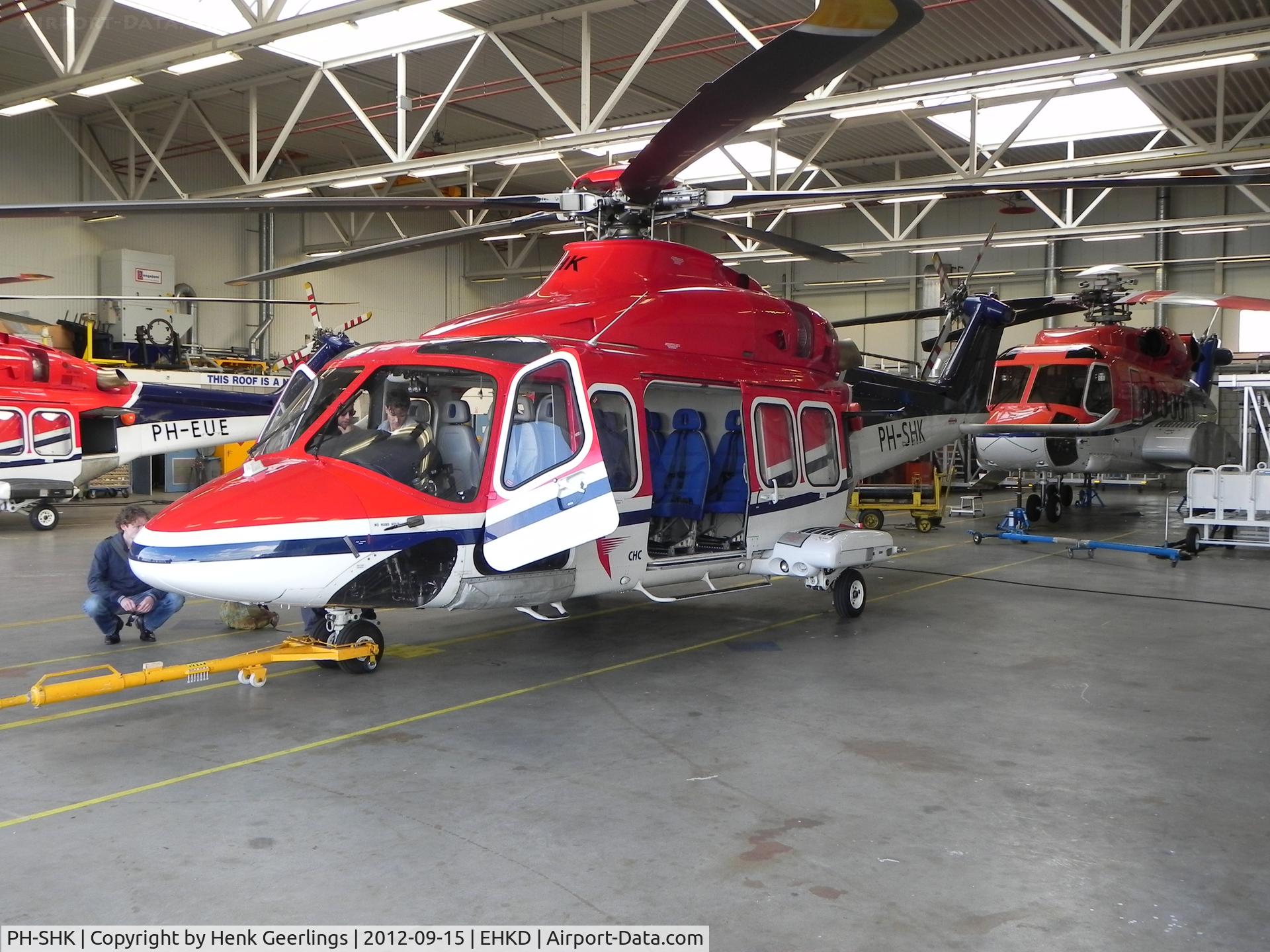 PH-SHK, AgustaWestland AW-139 C/N 31030, CHC Helicopters - Den Helder Airport