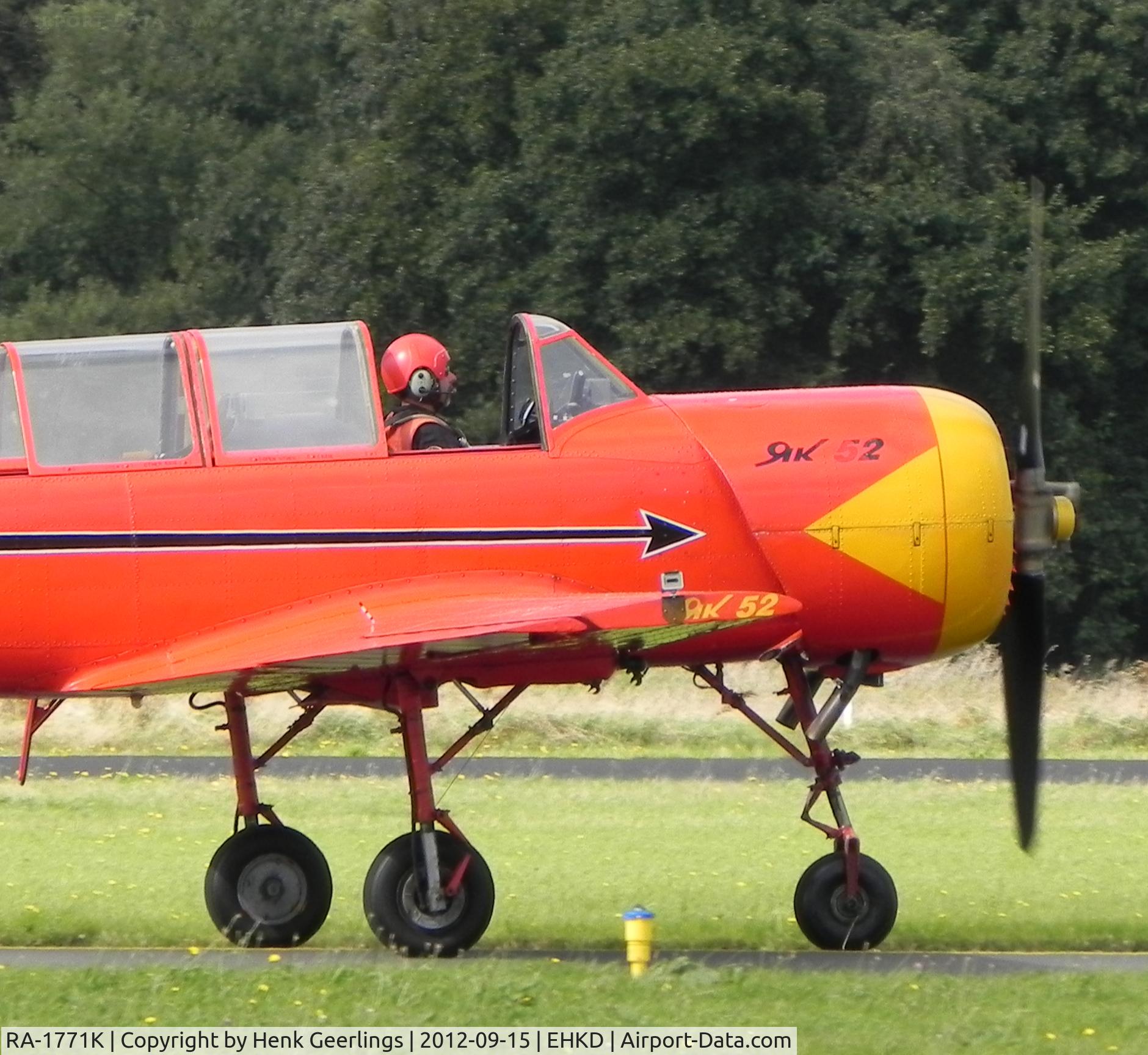 RA-1771K, 1987 Yakovlev Yak-52 C/N 866811, Heldair Show ;  Den Helder Airport


