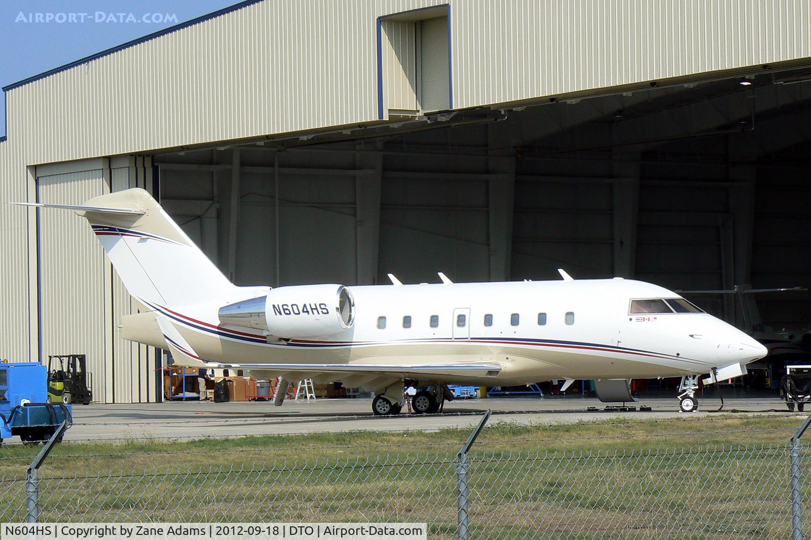 N604HS, 1996 Canadair Challenger 604 (CL-600-2B16) C/N 5311, At the Denton Municipal Airport