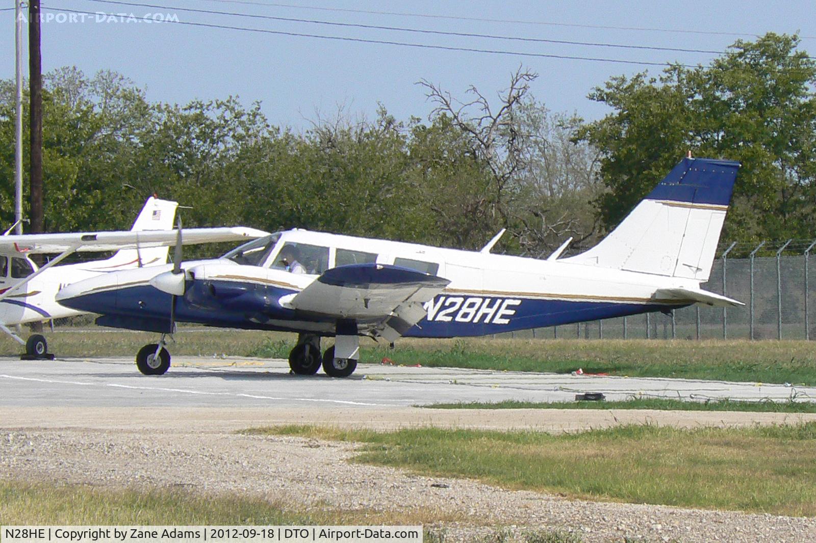 N28HE, 1973 Piper PA-34-200 C/N 34-7350278, At the Denton Municipal Airport