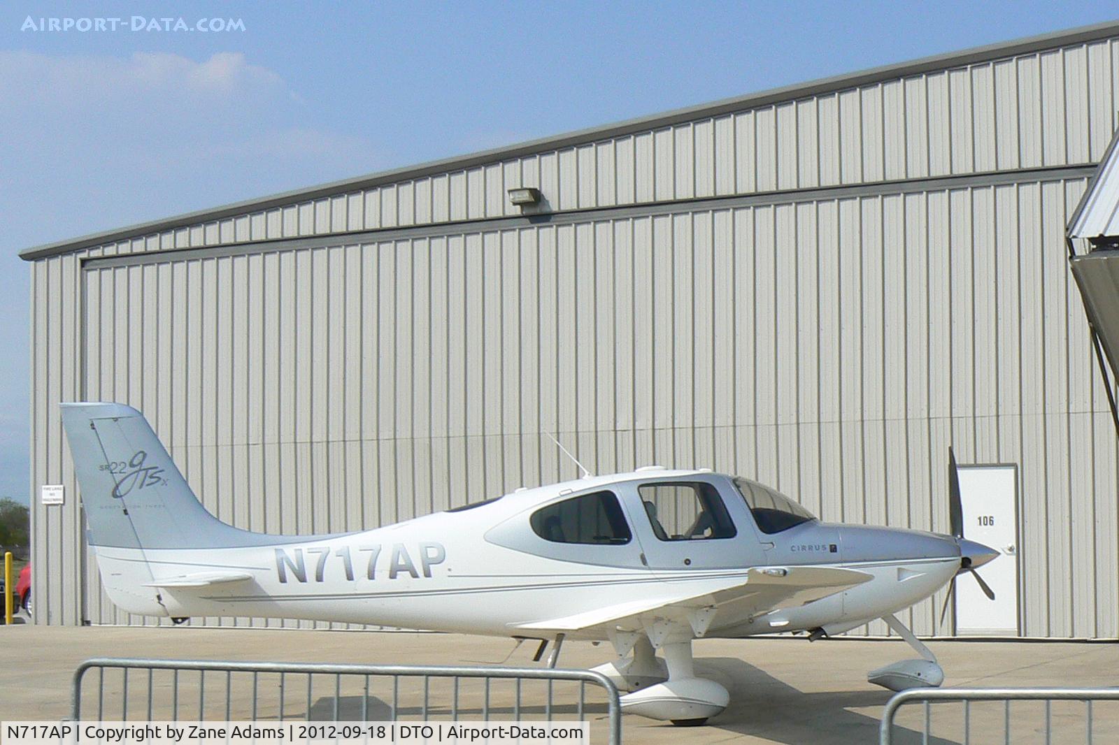 N717AP, 2008 Cirrus SR22 C/N 3289, At Denton Municipal Airport