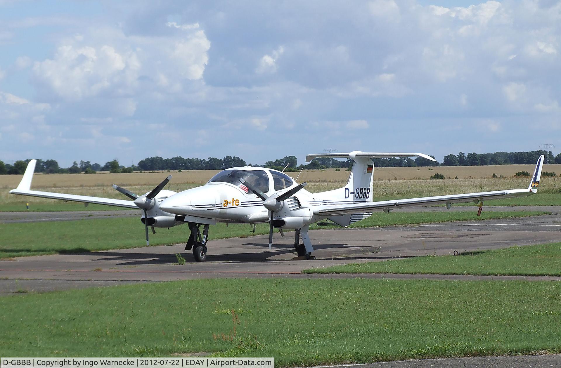 D-GBBB, 2005 Diamond DA-42 Twin Star C/N 42.055, Diamond DA-42 Twin Star at Strausberg airfield