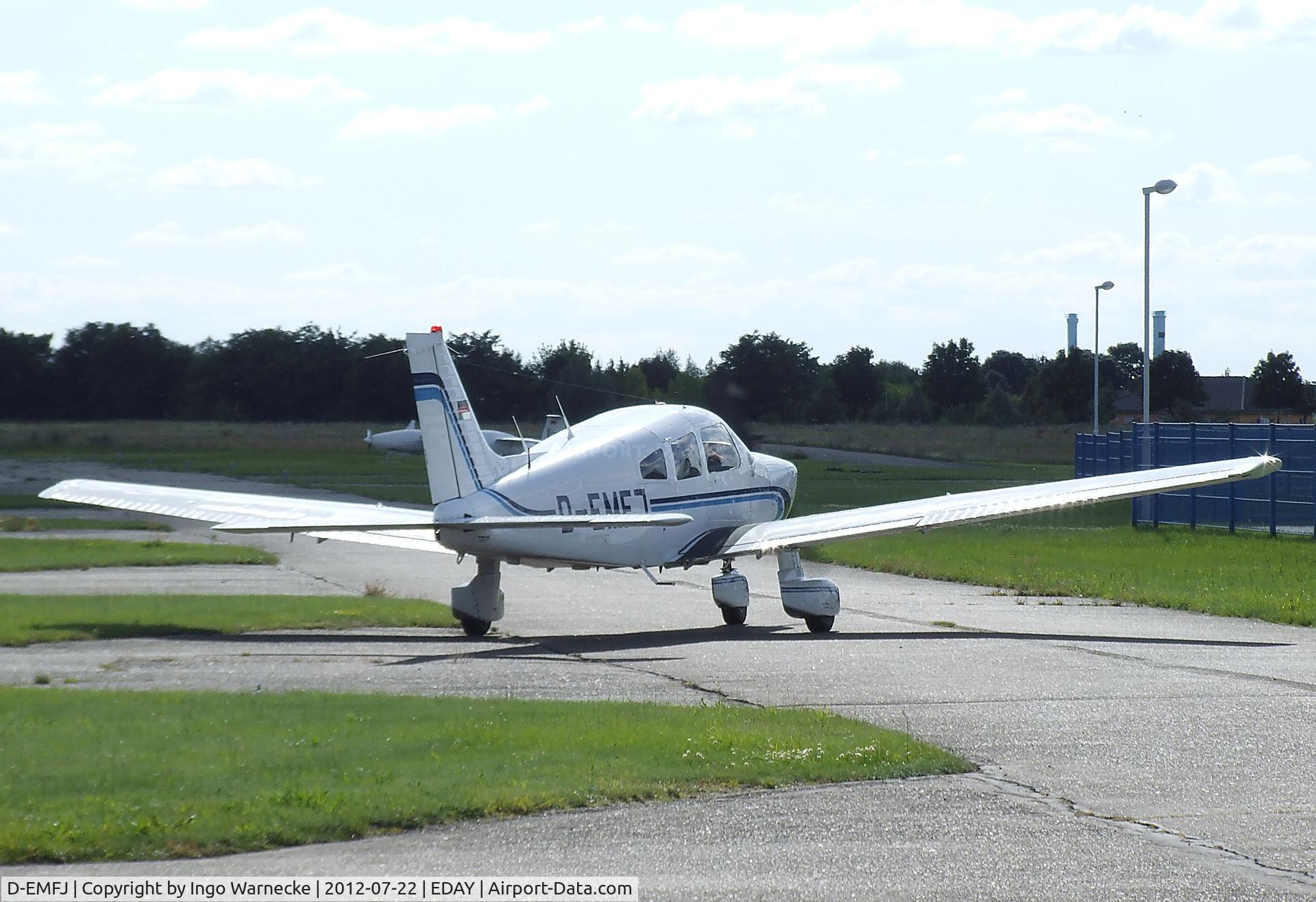 D-EMFJ, 1980 Piper PA-28-236 Dakota Dakota C/N 28-8011027, Piper PA-28-236 Dakota at Strausberg airfield
