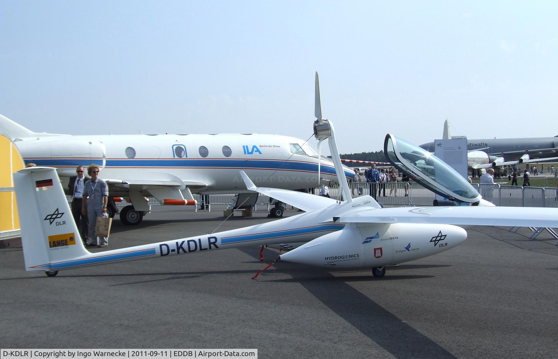 D-KDLR, 2008 Lange E-1 Antares DLR-H2 C/N 01, DLR / Lange Aviation Antares DLR-H2 fuel cell/hydrogen powered electric aircraft of the DLR at ILA 2012, Berlin