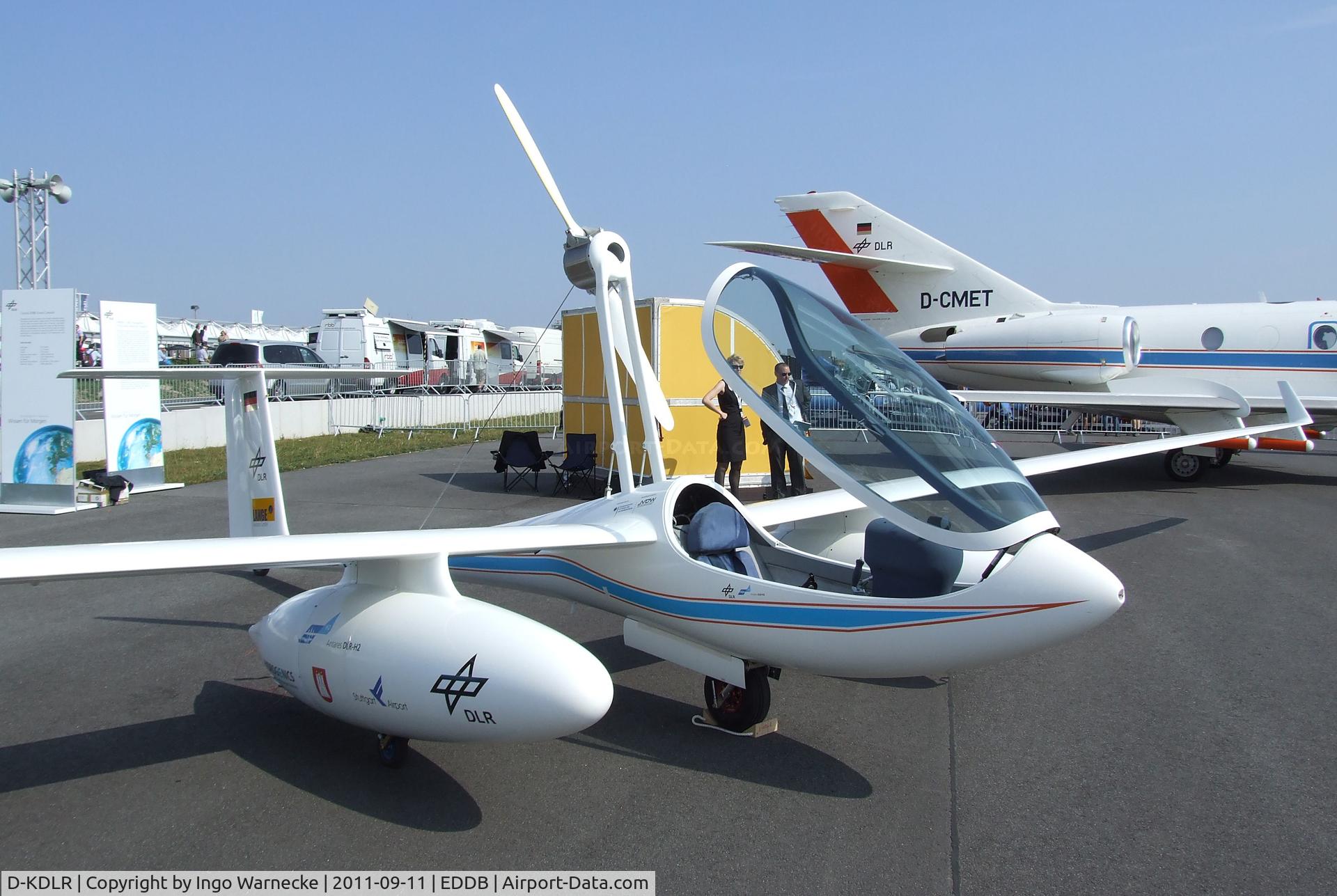 D-KDLR, 2008 Lange E-1 Antares DLR-H2 C/N 01, DLR / Lange Aviation Antares DLR-H2 fuel cell/hydrogen powered electric aircraft of the DLR at ILA 2012, Berlin