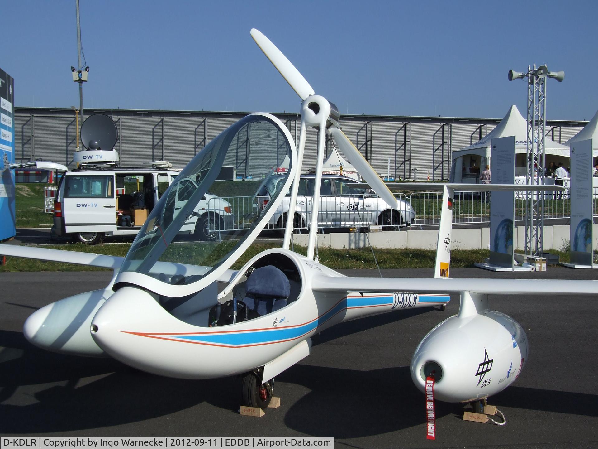 D-KDLR, 2008 Lange E-1 Antares DLR-H2 C/N 01, DLR / Lange Aviation Antares DLR-H2 fuel cell/hydrogen powered electric aircraft of the DLR at ILA 2012, Berlin