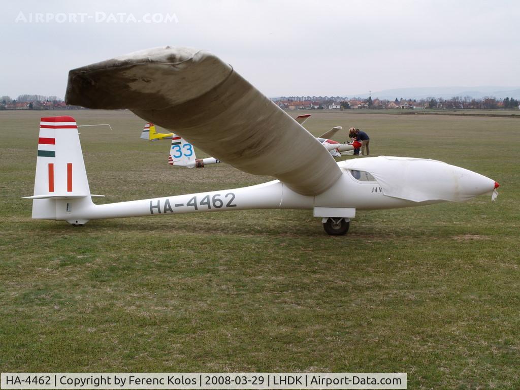 HA-4462, 1988 PZL-Bielsko SZD-42-2 Jantar 2B C/N B-1674, Dunakeszi