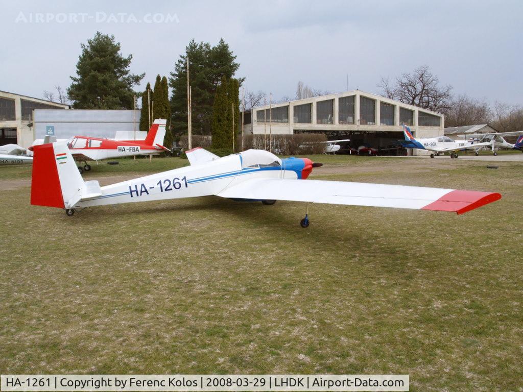 HA-1261, 1972 Scheibe SF-25C Falke C/N 4426, Dunakeszi