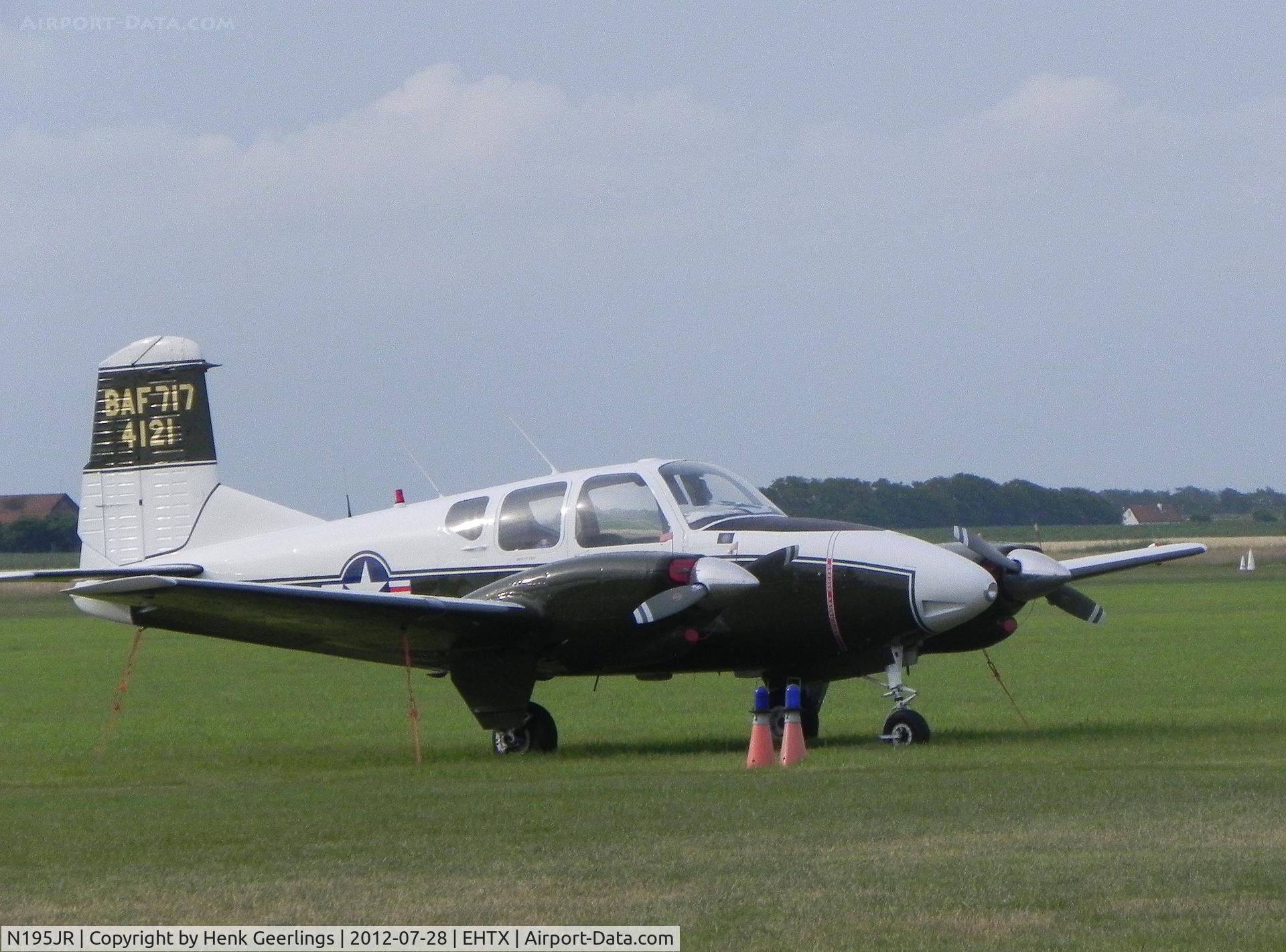 N195JR, 1957 Beech 95 Travel Air C/N TD-15, Texel Air Show