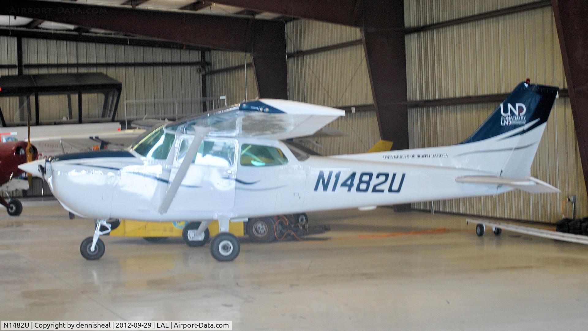 N1482U, 1976 Cessna 172M C/N 17267149, 1976 CESSNA 172M SKYHAWK