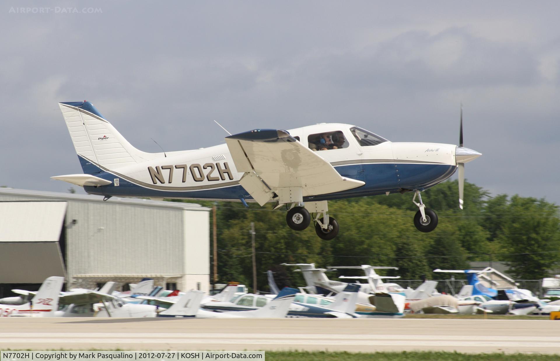 N7702H, 2003 Piper PA-28-181 C/N 2843568, Piper PA-28-181
