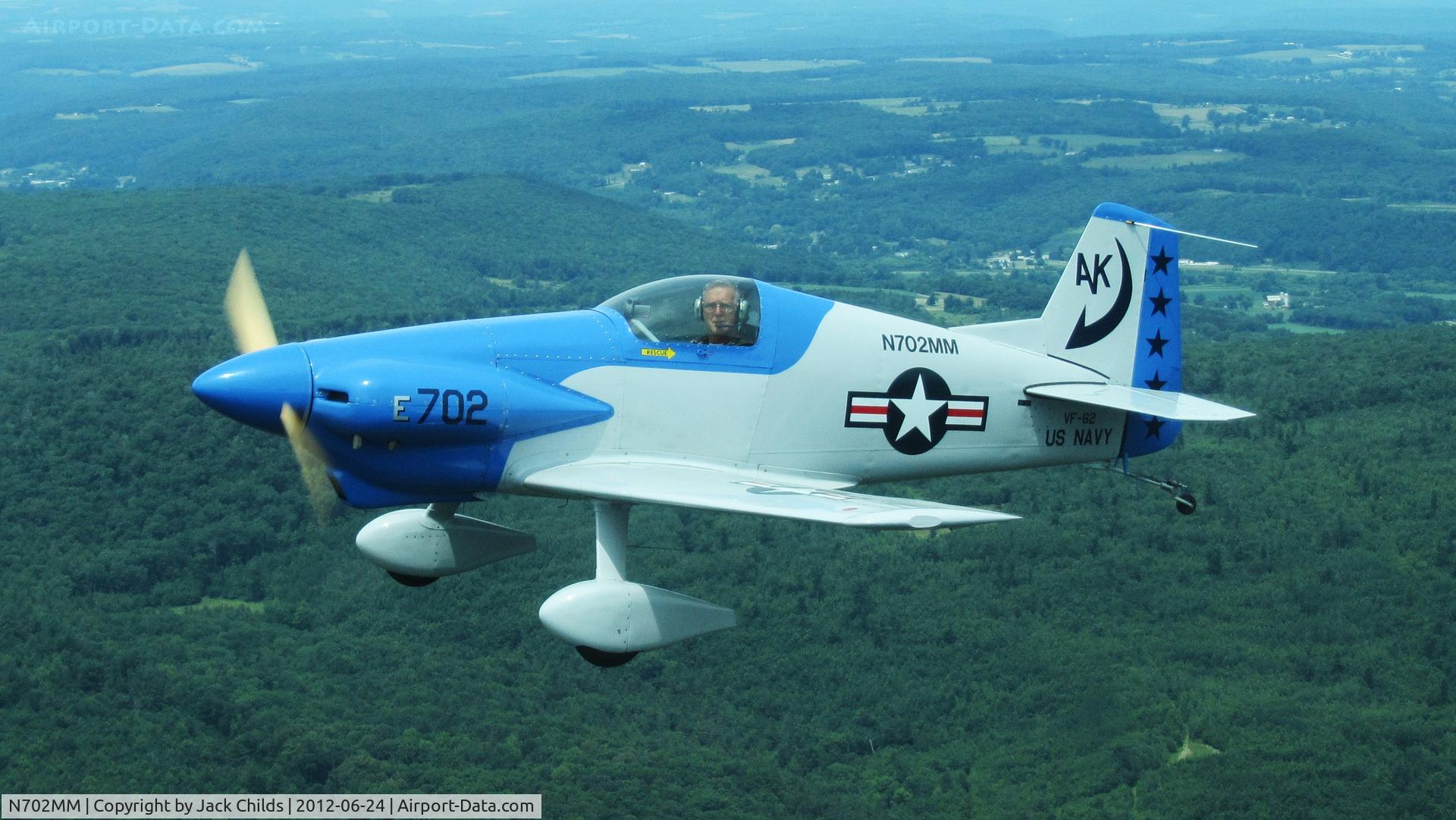 N702MM, 2007 Mustang Aeronautics Midget Mustang MM-1 C/N M-I-2178, Midget Mustang flown by builder John Errington flying formation with C-182 piloted by Fred Marsh and flying just a few miles south of Corning, NY.