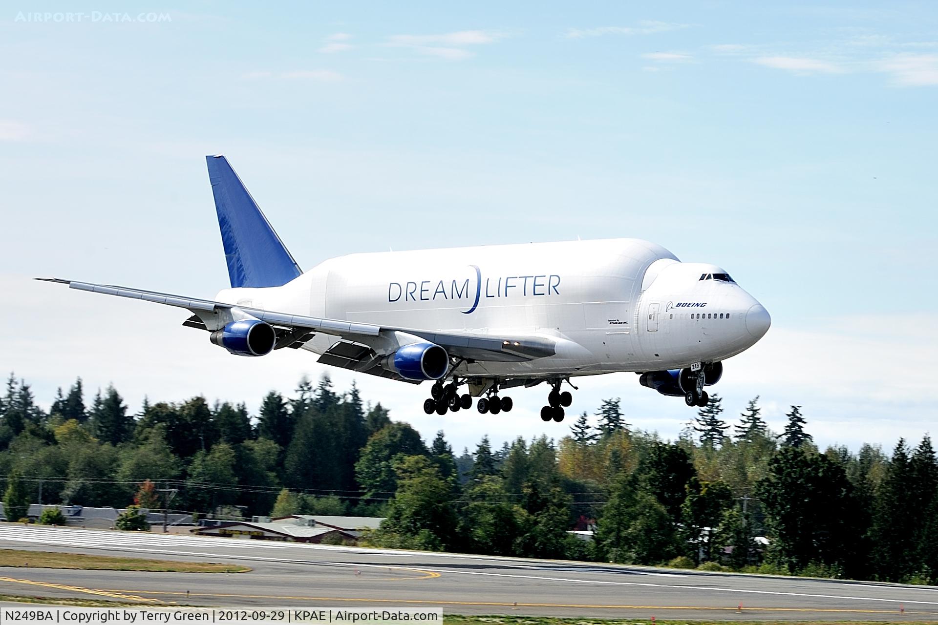 N249BA, 1989 Boeing 747-409LCF C/N 24309, Snohomish County Airport aka Paine Field