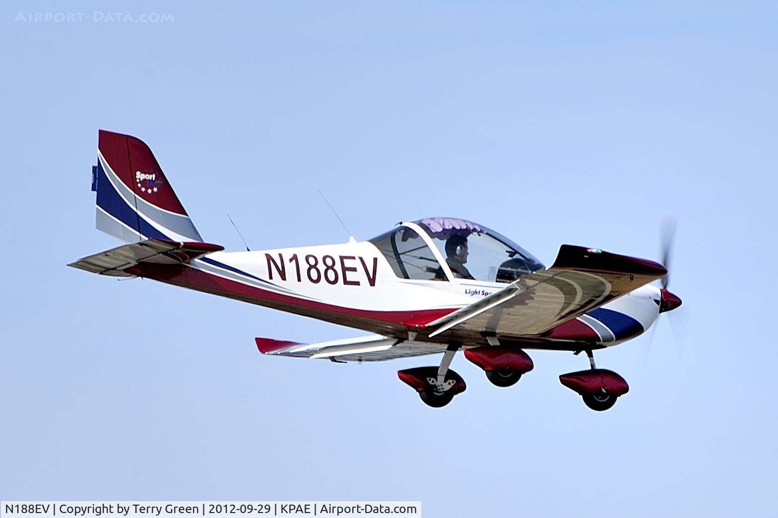 N188EV, 2007 Evektor-Aerotechnik SPORTSTAR PLUS C/N 20071008, Snohomish County Airport aka Paine Field