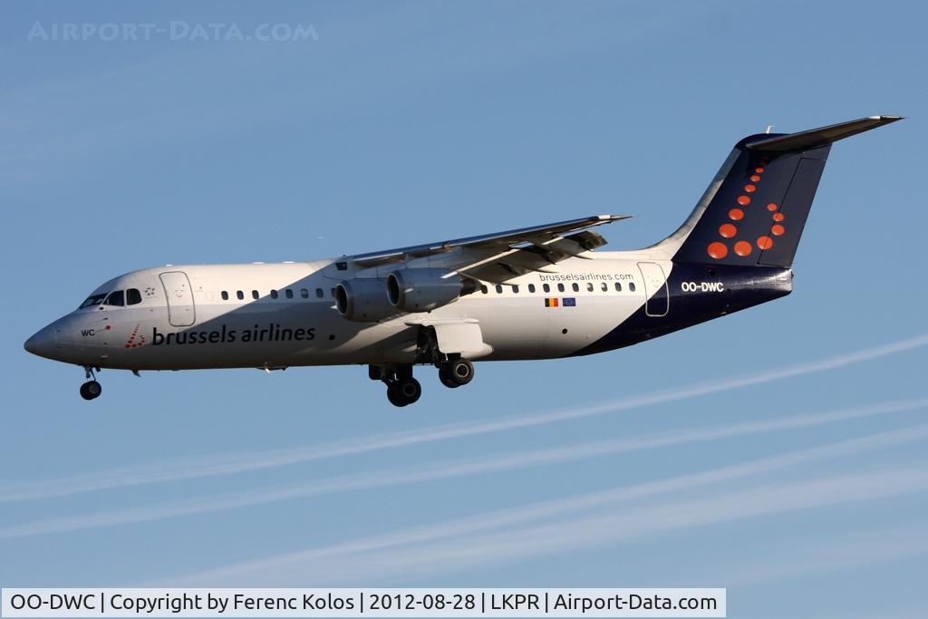 OO-DWC, 1998 British Aerospace Avro 146-RJ100 C/N E3322, Praha