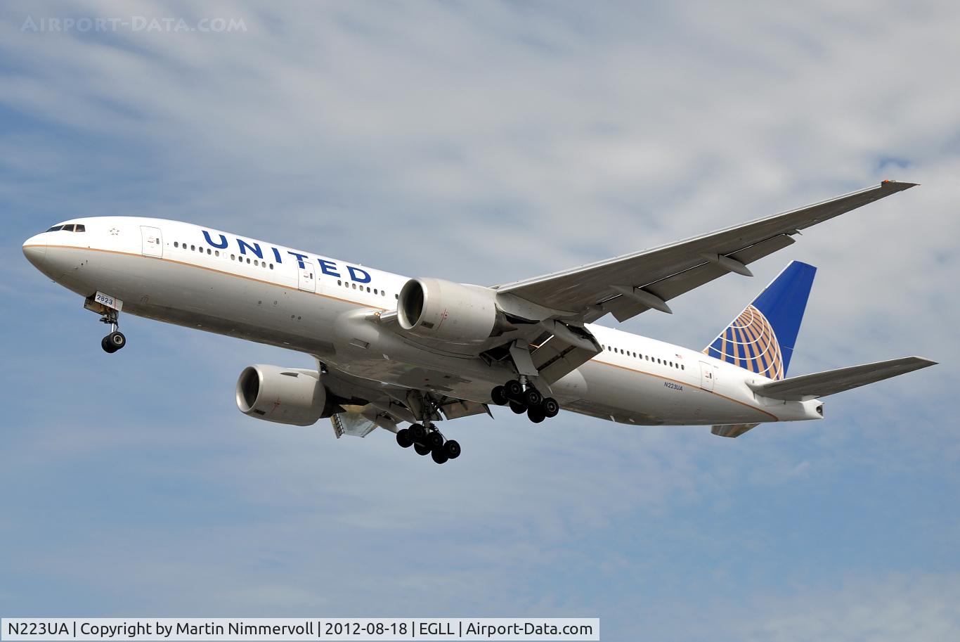 N223UA, 2001 Boeing 777-222 C/N 30224, United Airlines
