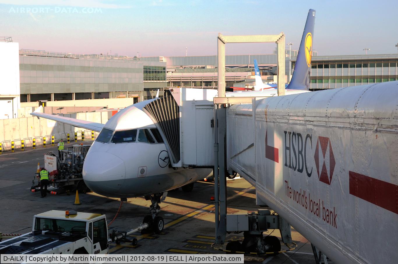 D-AILX, 1998 Airbus A319-114 C/N 860, Lufthansa