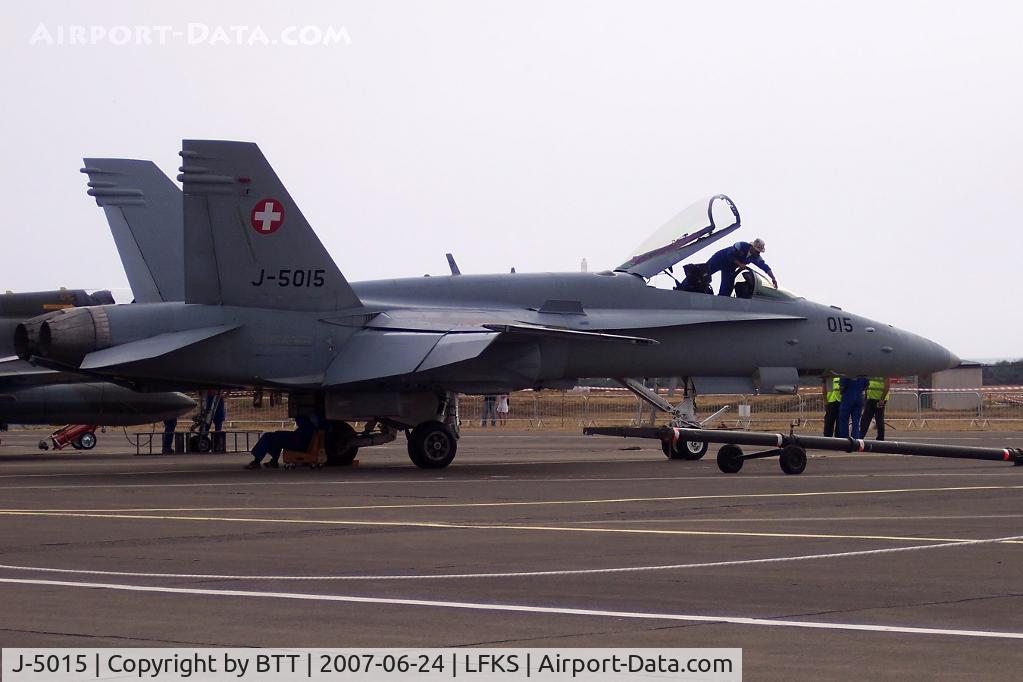 J-5015, McDonnell Douglas F/A-18C Hornet C/N 1361/SFC015, Airshow 2007